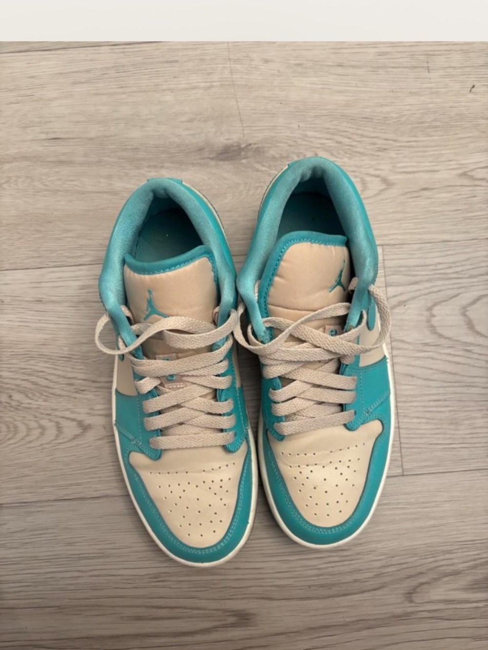 Nike Low Dunks - Picture 2 of 2